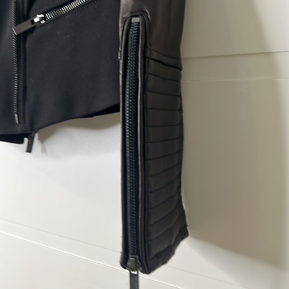 BCBG XS Women’s Bomber jacket - Picture 6 of 10